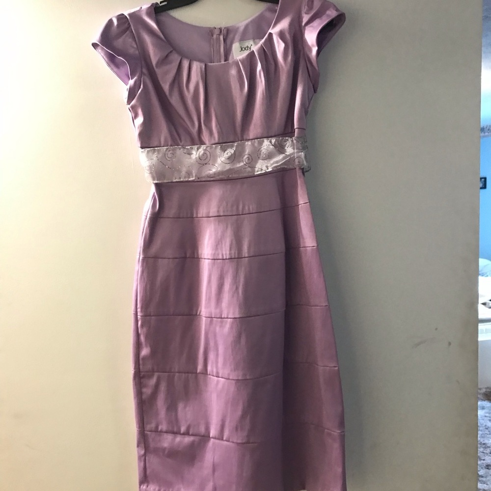 purple dress